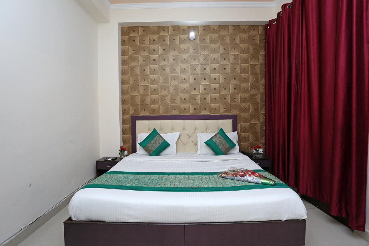 Hotel Avalon Nueva Delhi Exterior foto